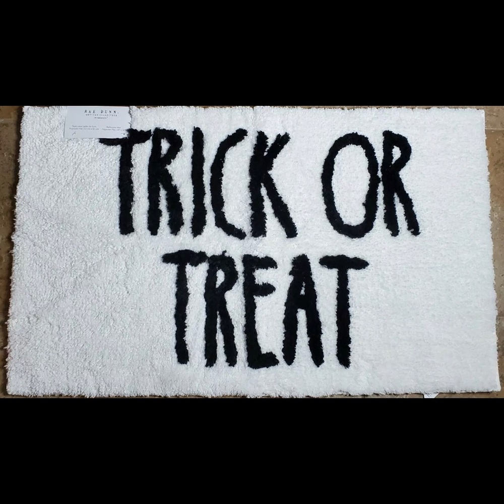 Rae Dunn Halloween trick or treat mat
